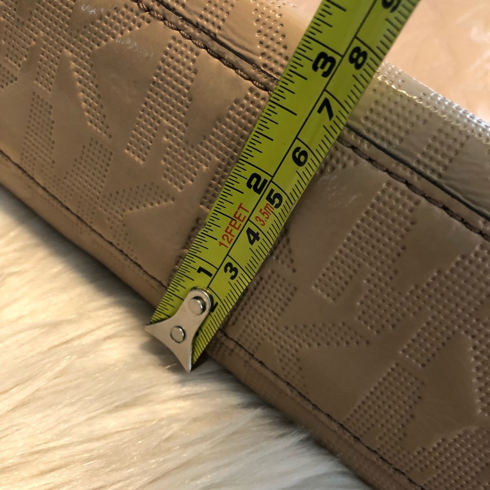 Michael Kors tan patent leather double handle tote - Picture 14 of 14